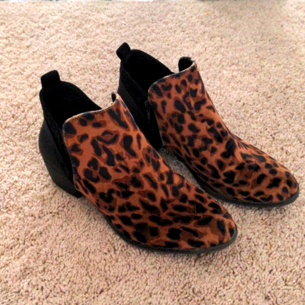 Leopard print booties 7